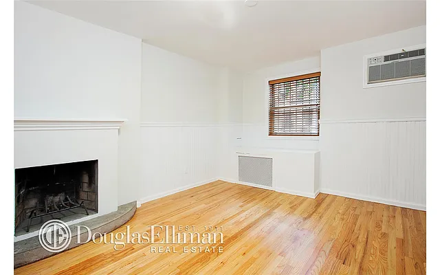 Rented by Douglas Elliman | media 2