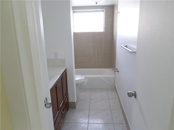 3rd image of 3701 Tyler St APT 111