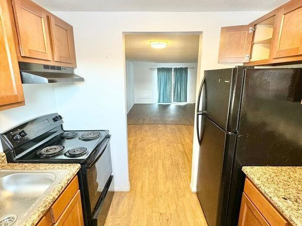 52 Perry Hill Rd #6E