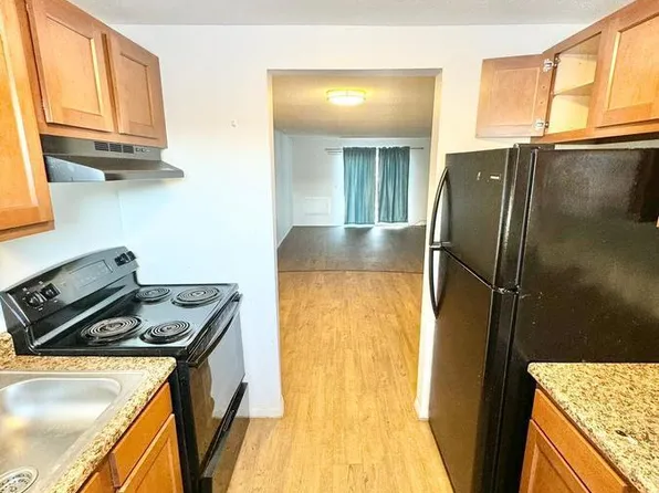 52 Perry Hill Rd, Ashford, CT