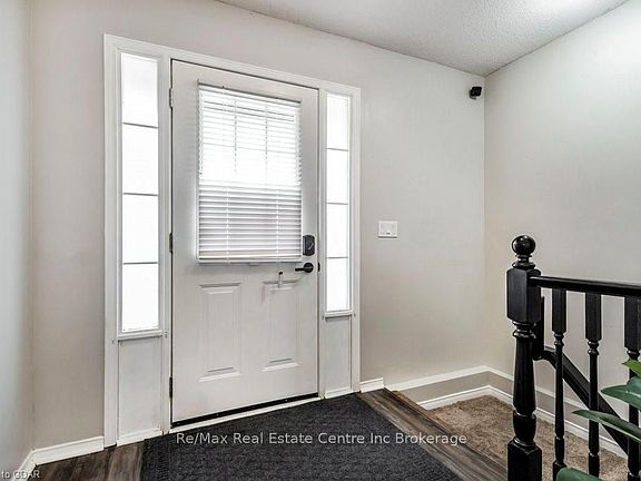 3rd image of 29 Porter Dr