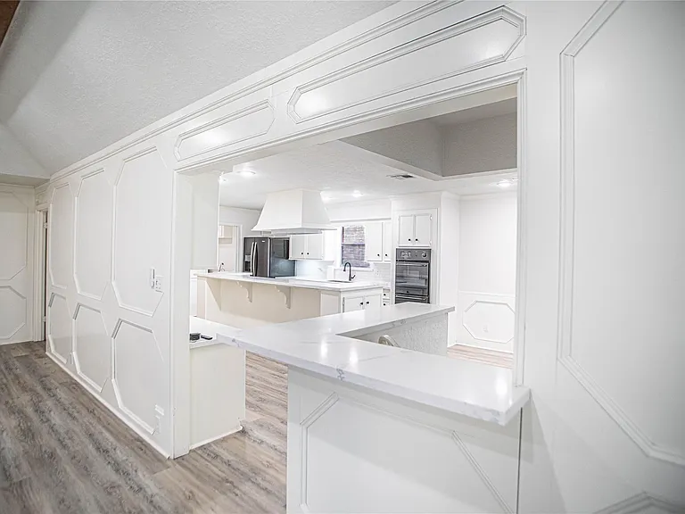 10710 Sandy Shoals Dr — Photo 10