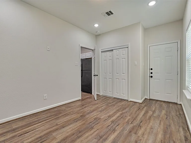 18147 Firepine Ln — Photo 17