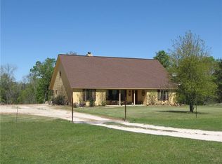 110 County Road 1128, Streetman, TX 75859