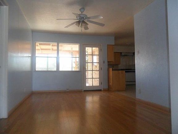 3rd image of 5420 Edmonton Ave