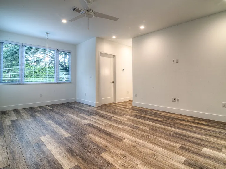 3111 Walling Dr — Photo 9