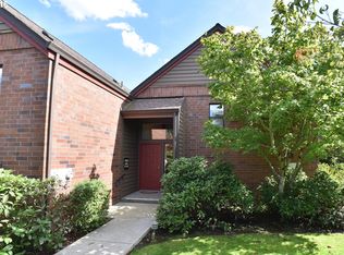 15525 SW 114th Ct UNIT 27, Tigard, OR 97224