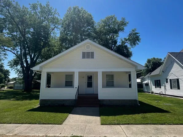 113 N Maple St, Sandborn, IN 47578