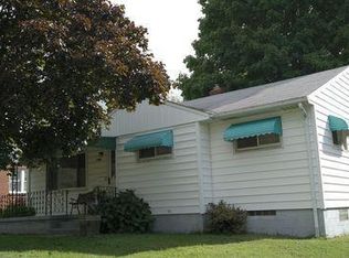 1901 14th St SW, Akron, OH 44314