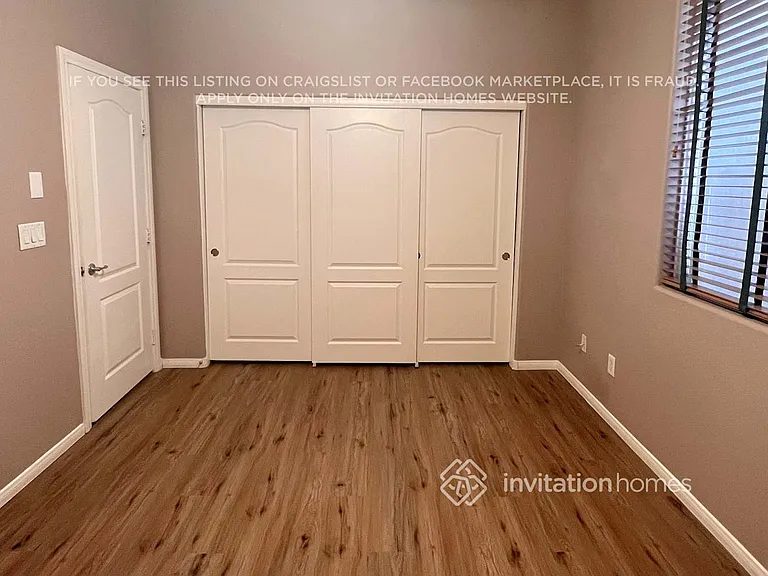 5795 Farmhouse Ct — Photo 4