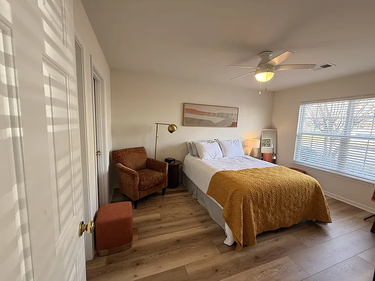1104 Harvester Cir #1 — Photo 20