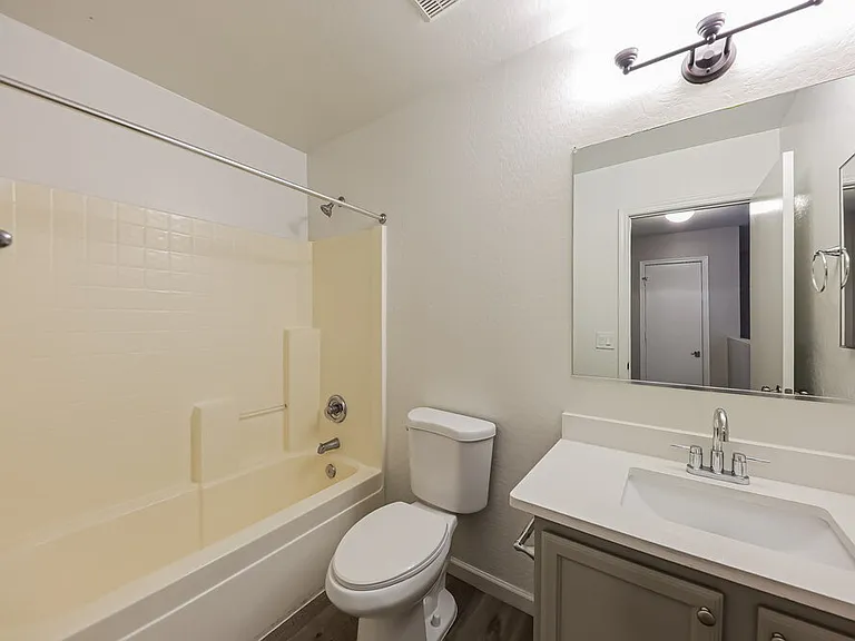 11811 W Foothill Dr — Photo 16