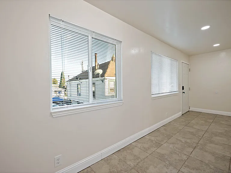1423 57th Ave #1425C — Photo 3