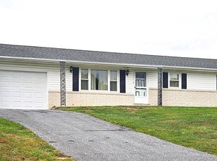 1124 Cedarbrook Rd, Hampstead, MD 21074