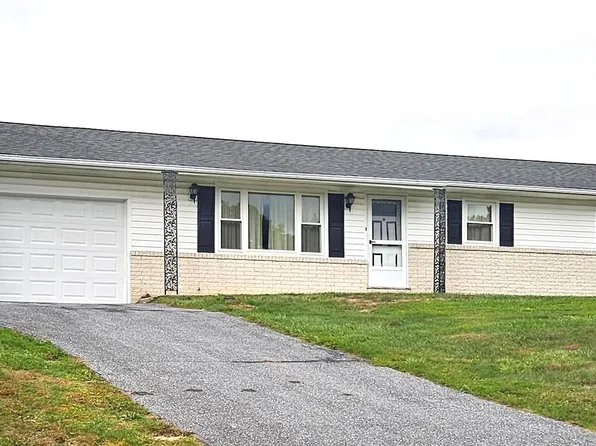 1124 Cedarbrook Rd, Hampstead, MD 21074