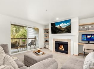 23303 Cedar Way APT T202, Mountlake Terrace, WA