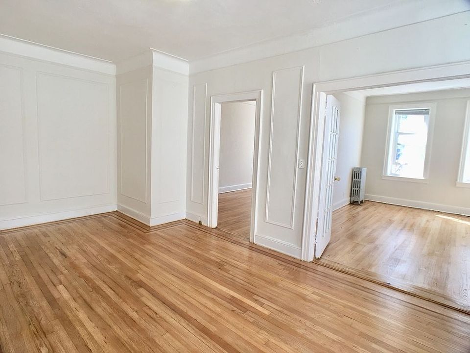 1st image of 4537 41st St APT 3F