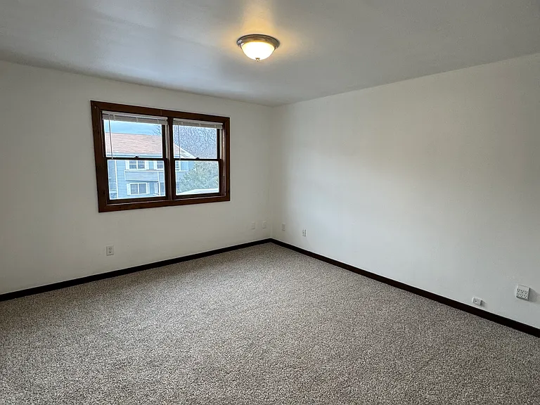 214 West Rd #13 — Photo 7