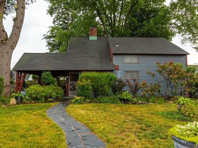 14 Radial Lane, Levittown, NY, 11756