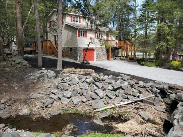 1006 Rolling Hills Dr, Lake Ariel, PA 18436