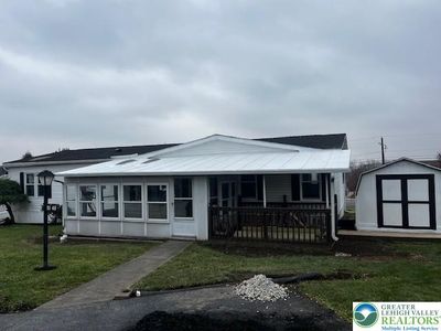 5148 Stone Terrace Dr, Whitehall, PA, 18052