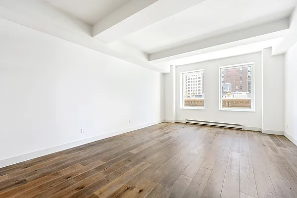 Rented by Compass | media 27