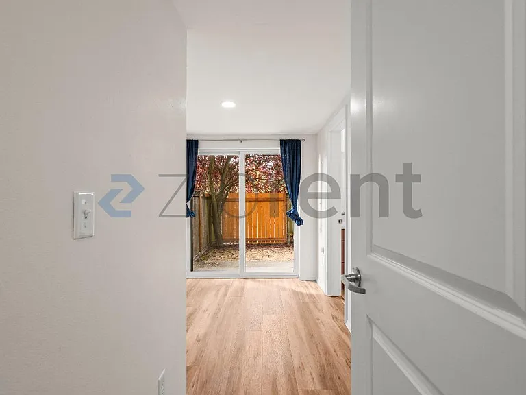 516 N 46th St #A — Photo 4