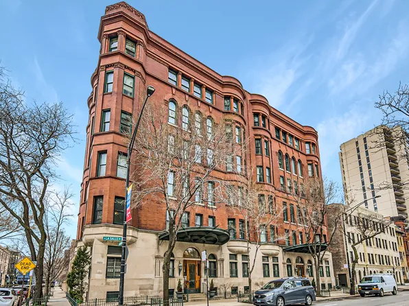 1500 N Lasalle St #2A, Chicago, IL 60610