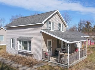 6812 Sherman St, North Branch, MI 48461