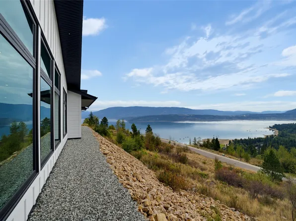 4 Kault Hill Rd #5, Tappen, BC V0E 2X0