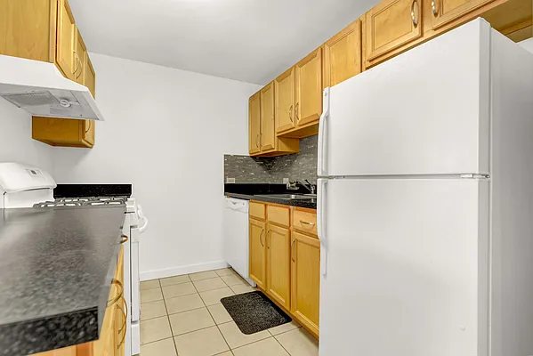 Rented by Century 21 Milestone Realty | media 19