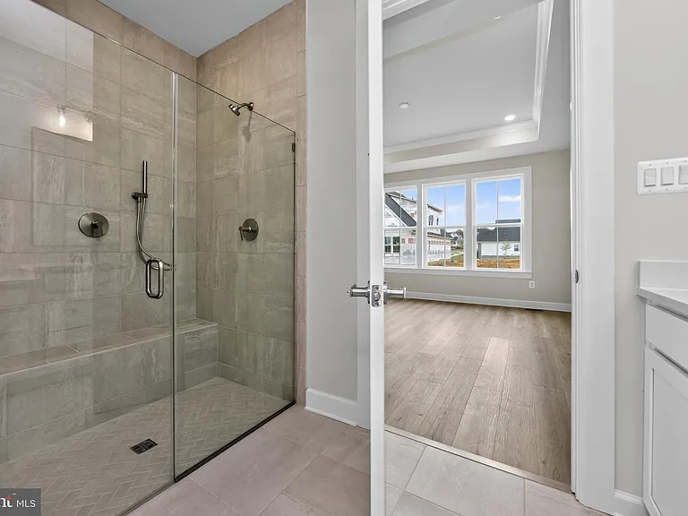 1422 Gilray Dr — Photo 24