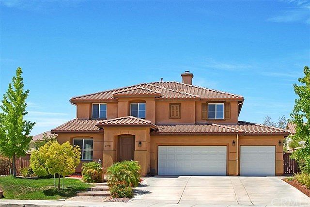 1st image of 23727 Tatia Ct
