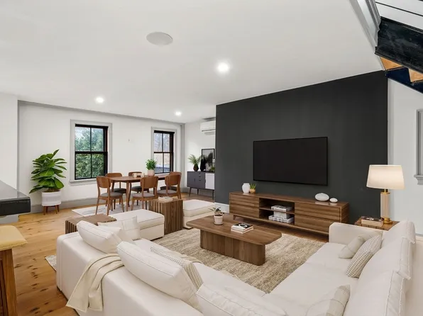 32 Buffum St #2, Salem, MA 01970