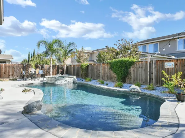 847 Dunmore St, Oakley, CA 94561