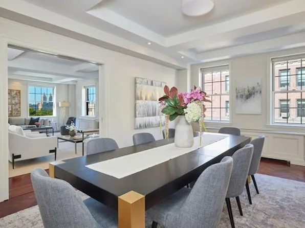 28 East 70th Street image 3 of 19