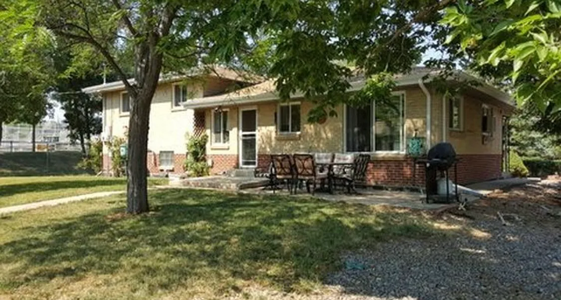 4 bed, 1600 sqft, $3,500 — Photo 2