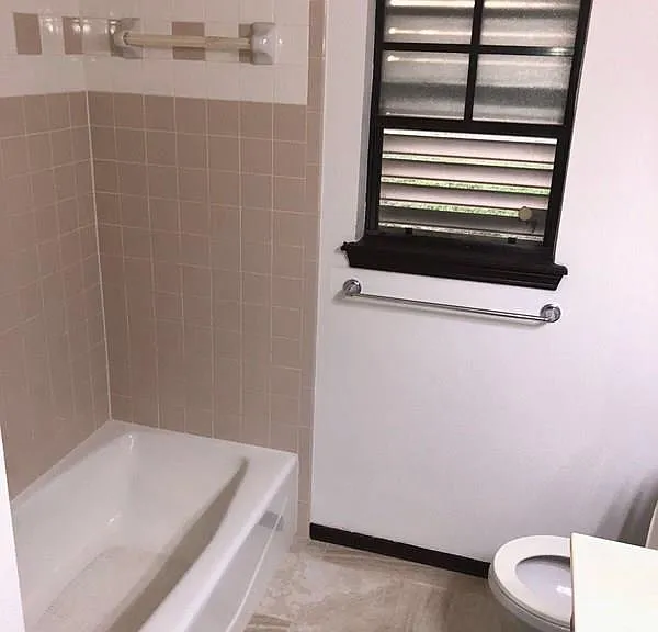 501 Geraldine Ln — Photo 2