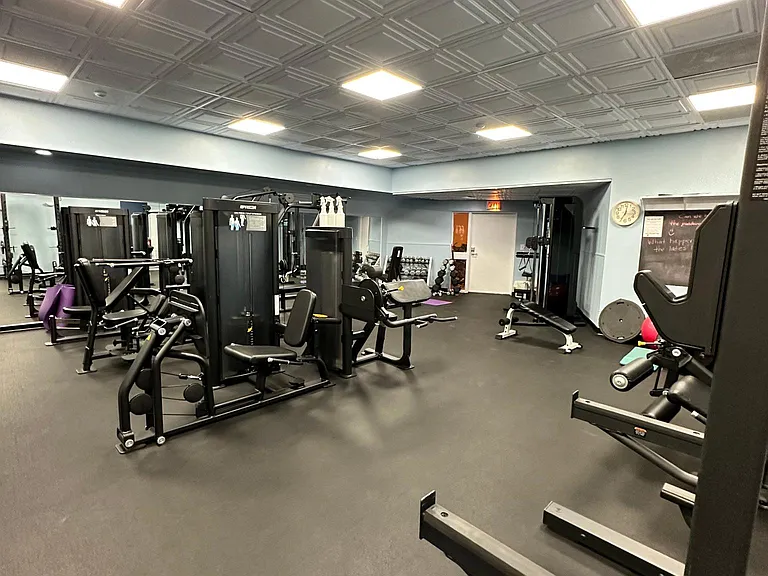 1 Commodore Ct #201 — Photo 24