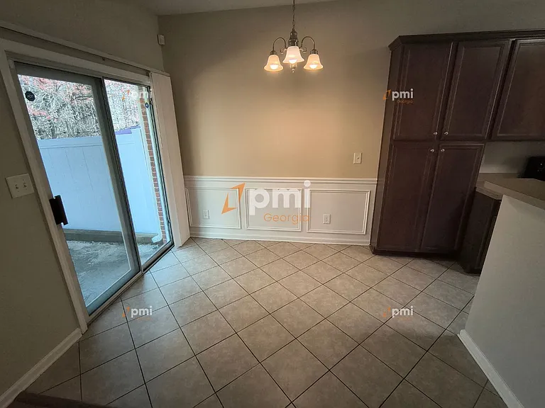 306 Creek Manor Way — Photo 4