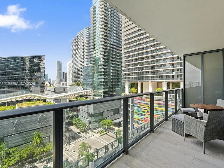 45 SW 9th St #1109 — Photo 9