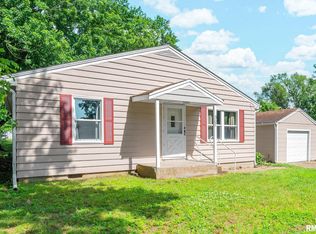307 Wagner St, Washington, IL 61571