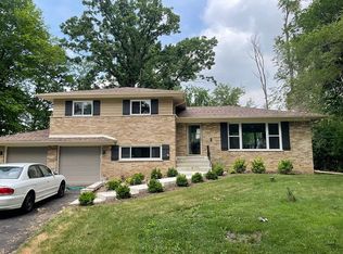 141 E Potter St, Wood Dale, IL 60191
