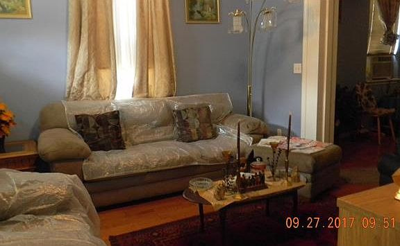 3rd image of 803 Olga St
