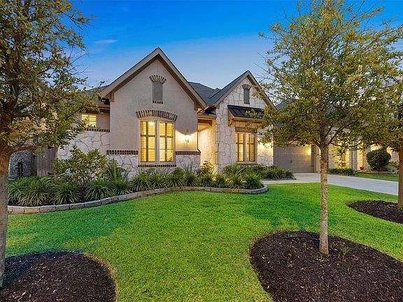 3rd image of 13415 Alpine Mountain Ln
