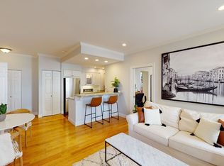 27 Bowdoin St APT 1B, Boston, MA 02114