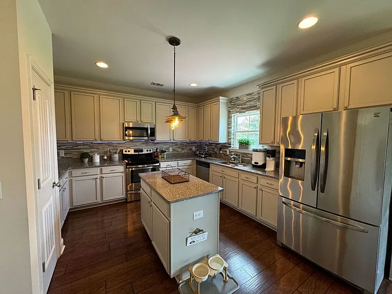 170 Smoke Rise Rd — Photo 5