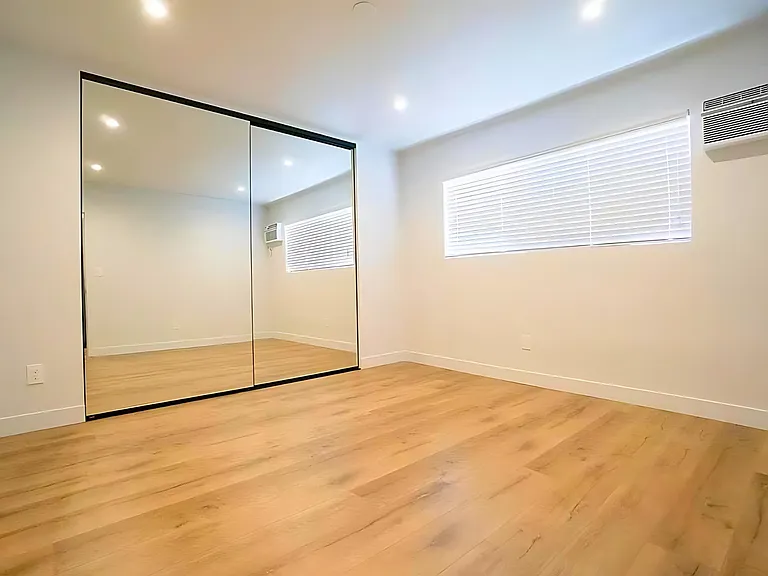3107 S Canfield Ave #8 — Photo 11
