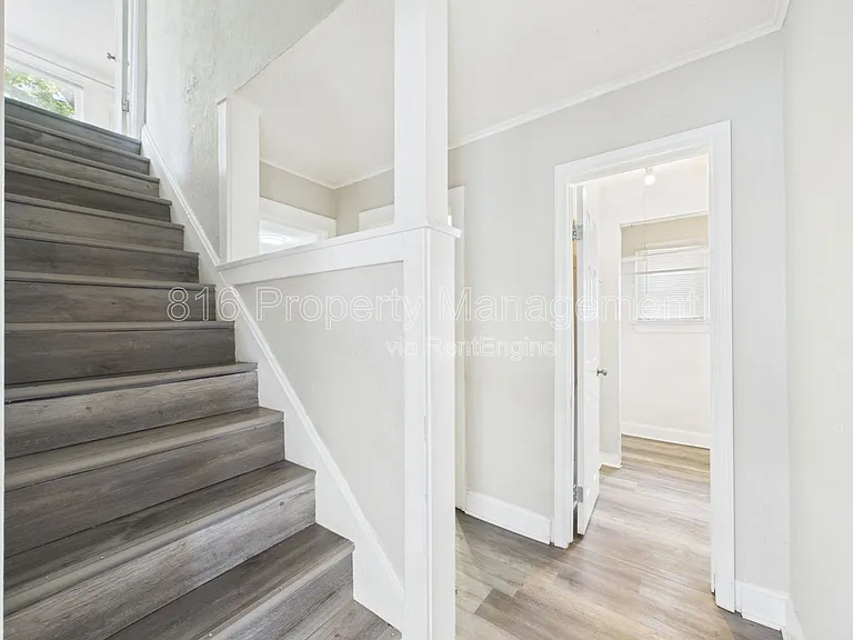 5636 Garfield Ave — Photo 11