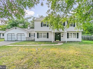12802 Silverbirch Ln, Laurel, MD 20708